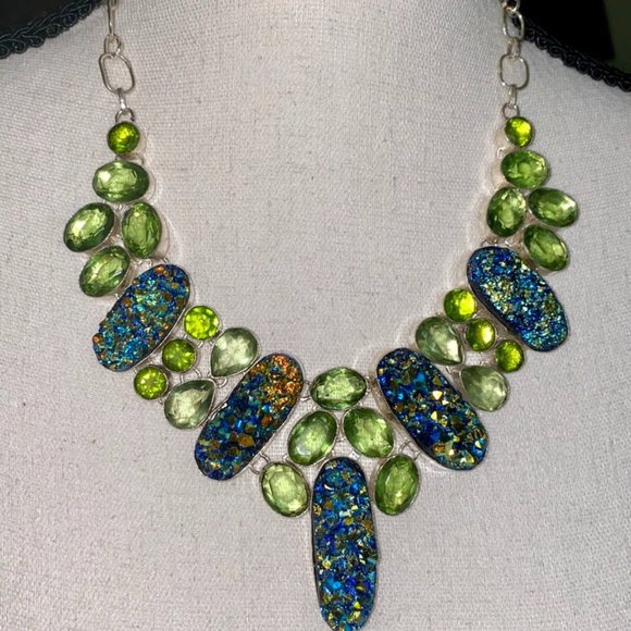 Jewelry - Druzy Peridot Quartz Silver Plated Necklace NEW